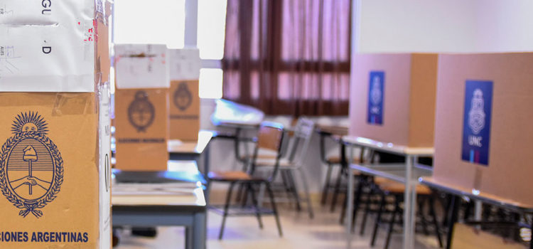 Elecciones en la UNC: hasta el 24 de agosto podrán inscribirse estudiantes, graduados y graduadas que opten por la modalidad postal